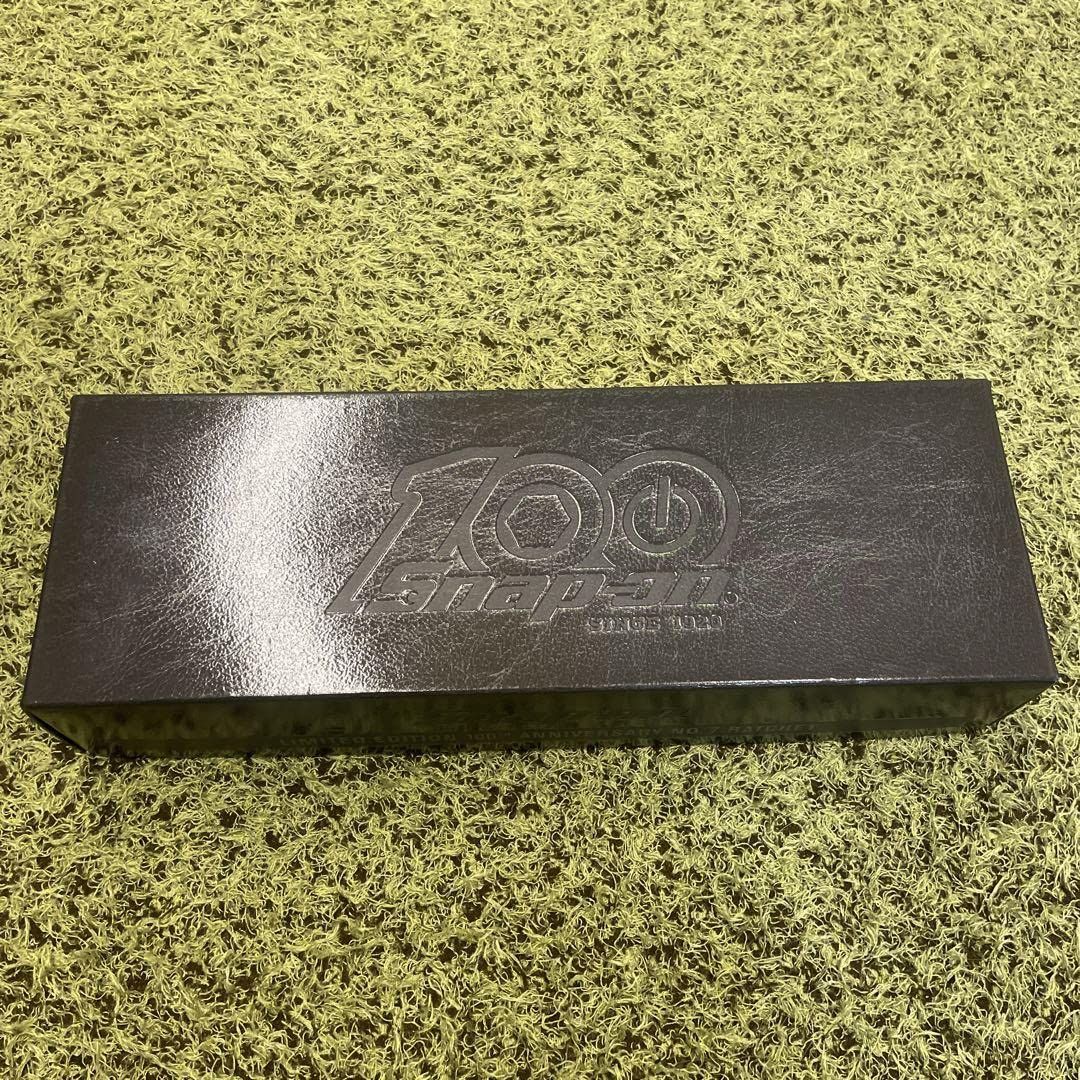 スナップオン snap-on 100周年　バインダー二つ折り　入手困難　廃盤 スナップオン snap-on 100周年バインダー二つ折り入手困難廃盤